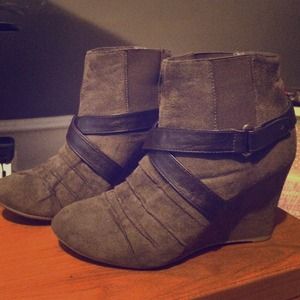 Brown wedged boots booties