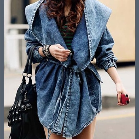 Denim jacket. - Picture 4 of 4