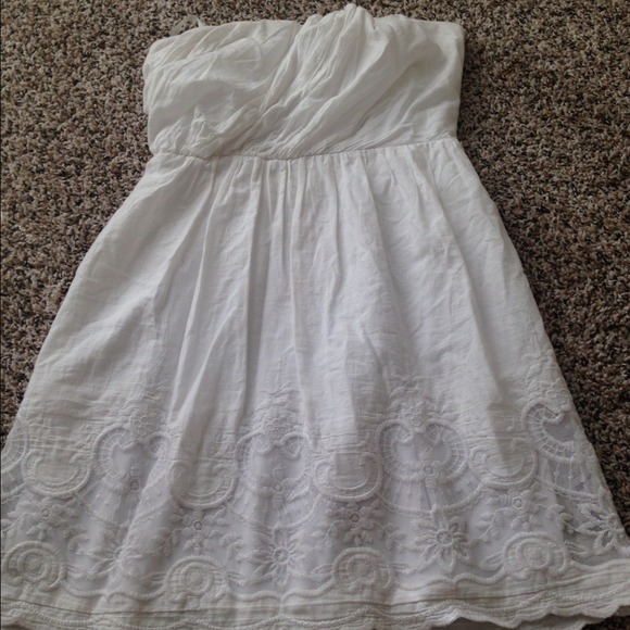 ⭐️NEW⭐️ white short dress