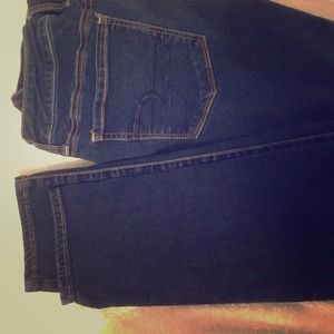💎American eagle skinny jeans!💎