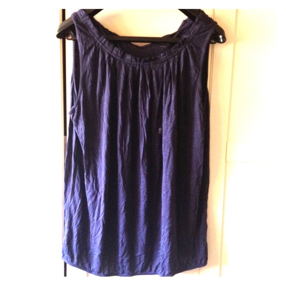 Navy blue top