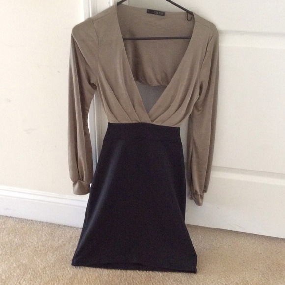 Long sleeve black and taupe dress