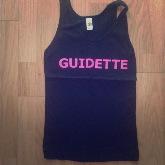 Guidette tee