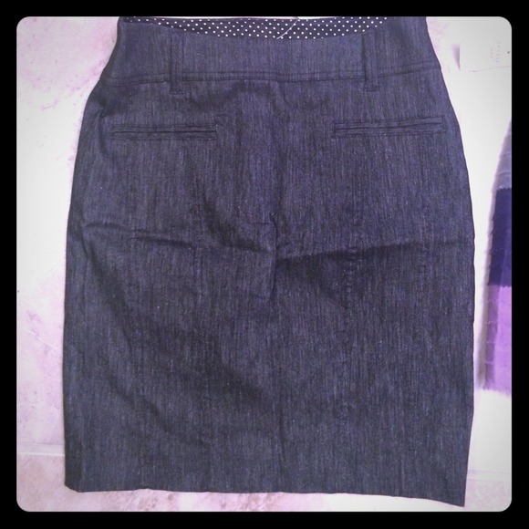 Bebe pencil skirt. New with tags
