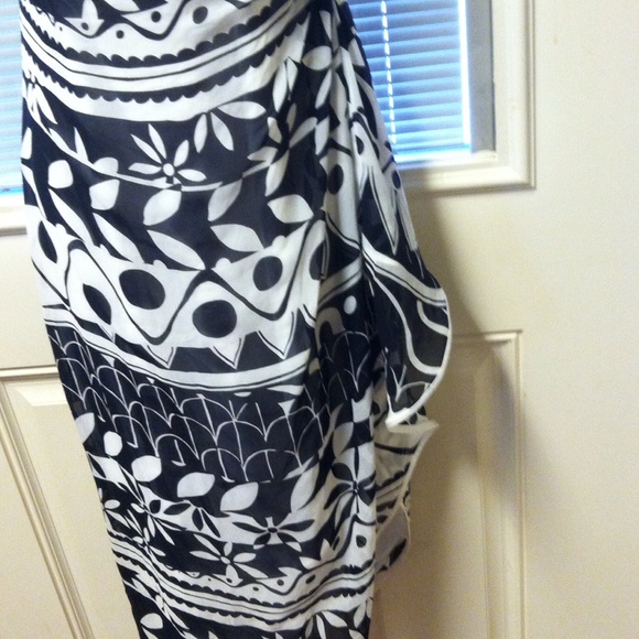 "KAY UNGER SILK DRESS!! PROM OR PARTY DRESS! - Picture 2 of 4