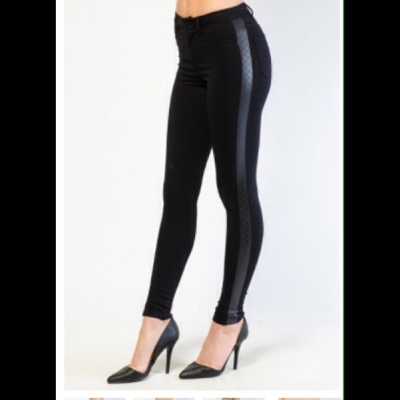 🚫SOLD🚫Pleather striped skinny pants