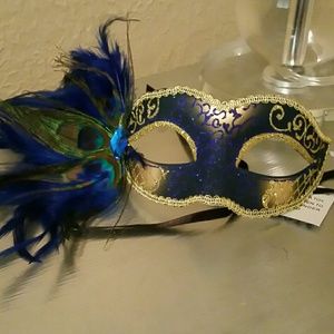 Masquerade mask