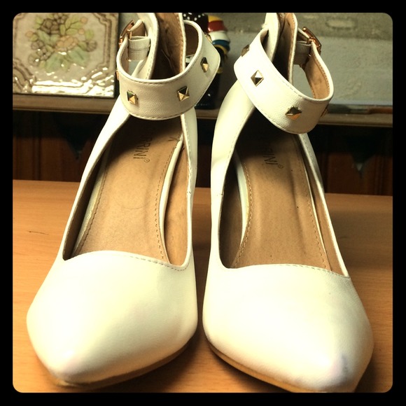 White heels with Gold Detailing
