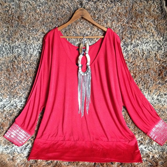 🌟SOLD IN A BUNDLE - TOP🌟