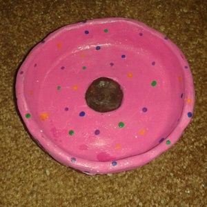 Ceramic bowl donut