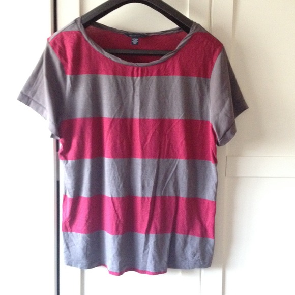 Mixed media stripped Tshirt - Picture 1 of 4