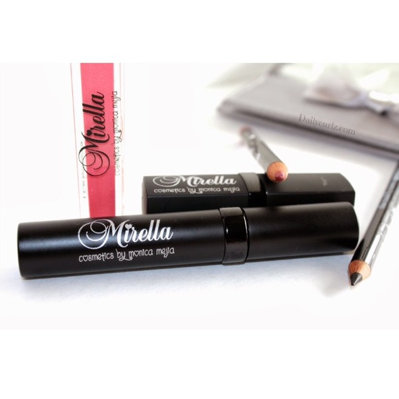 Makeup Package 5 pieces $15 👛💋💄💄