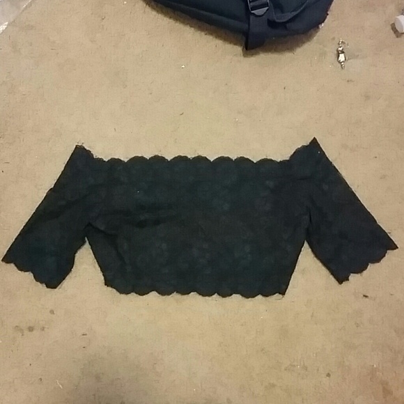 Lace crop top