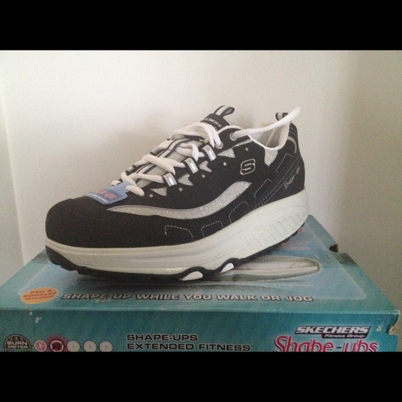 Skechers SHAPE-UPs Size 8.5