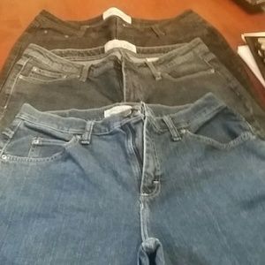 3 pairs 10Petite jeans