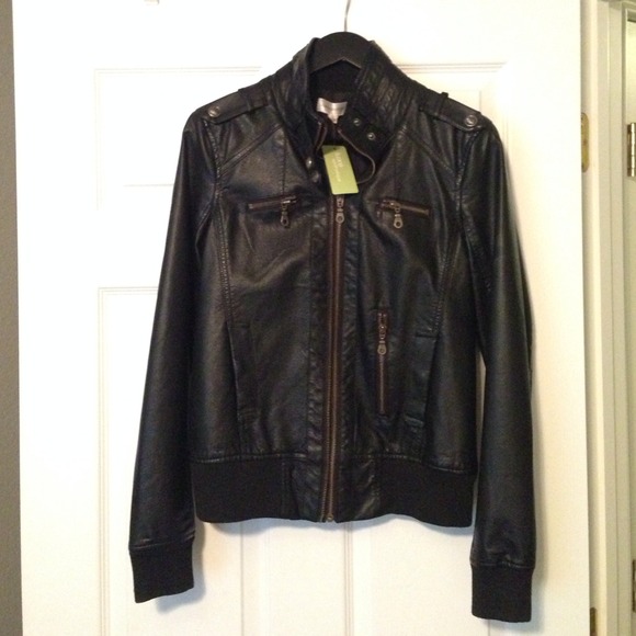 luxe apothetique Jackets & Blazers - Luxe Apothetique black  bomber jacket. Fits like M