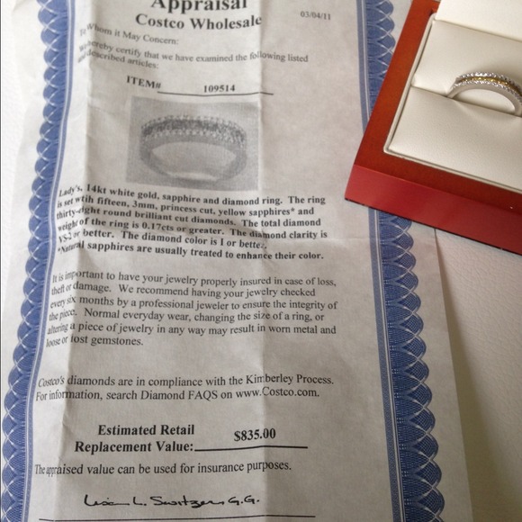 White gold, diamond ring