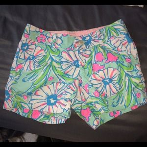 Lilly Pulitzer Callahan Shorts size 00