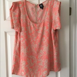 Bobeau rosebud blouse