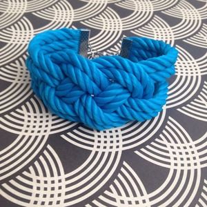 Nautical knot bracelet