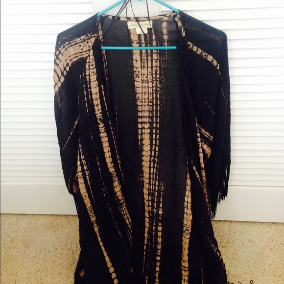 Lightly worn Urban outfitters kimono