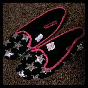 Hold for GinaMarie1219 🎀🎀