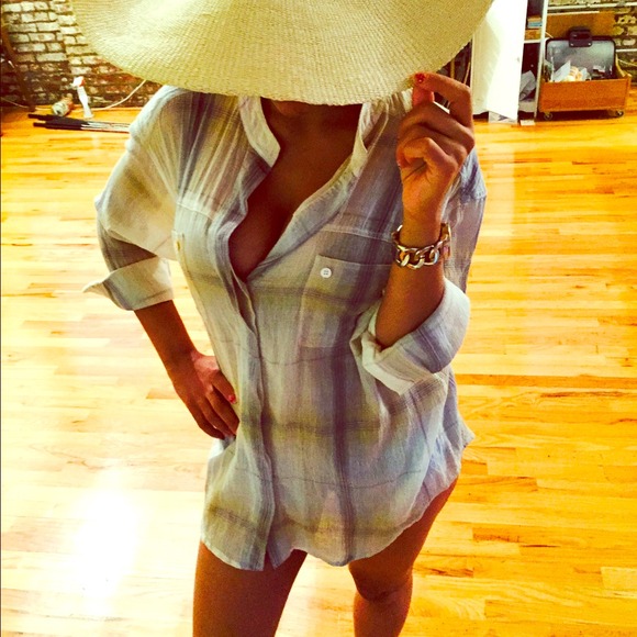 ✨PriceDrop✨Boyfriend Styled Button Down