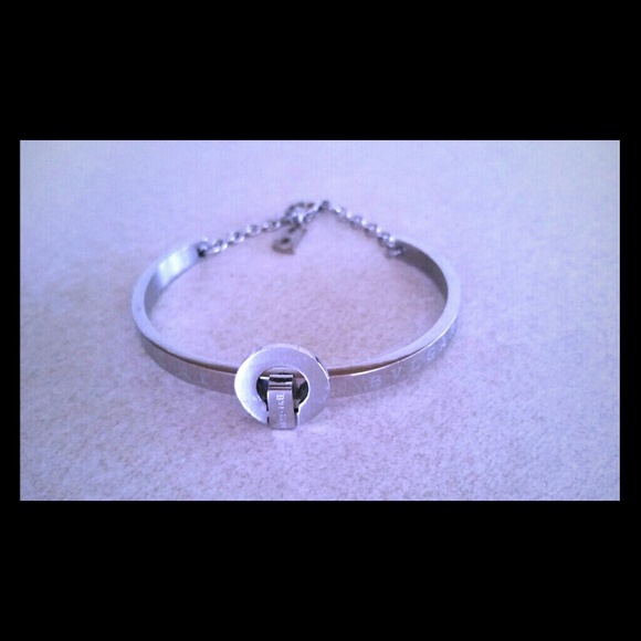 Bvlgari bracelet
