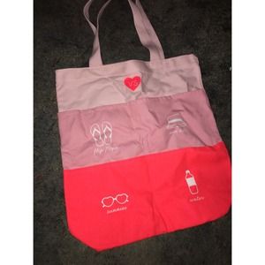 🚨TRADED🚨Victoria's Secret beach bag