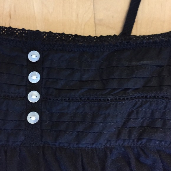 **SOLD**Black tank w eyelet detail - Picture 3 of 4