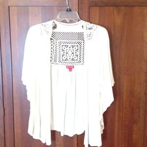 Sleeveless batwing cardigan