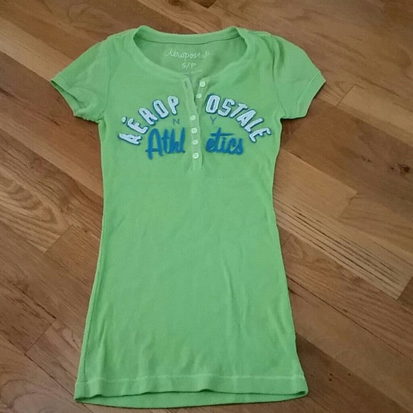 New Aeropostale small top