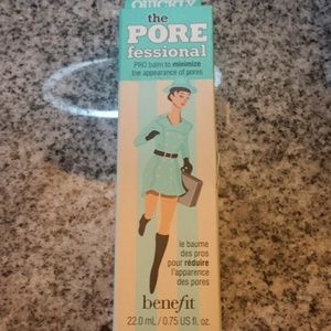 Barand new Benefit porefessional