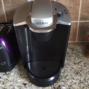Brand New Keurig. Never used!!