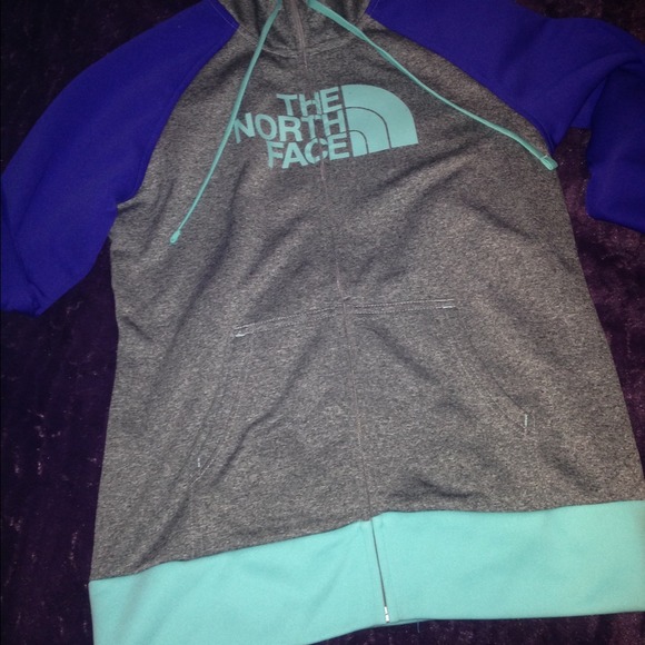Northface hoodie