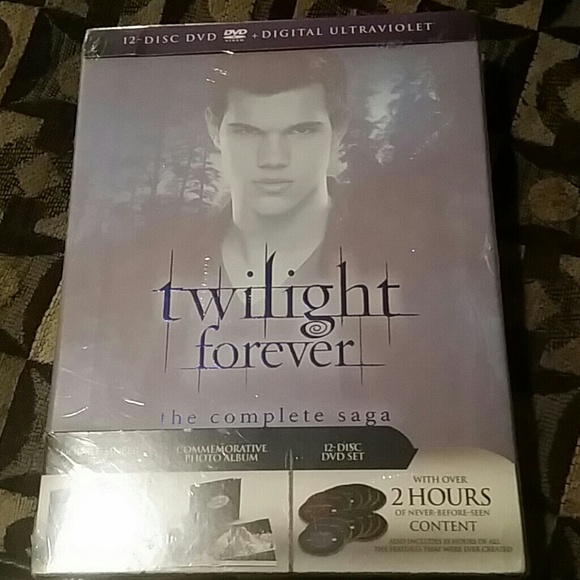 Sold!!!!!12 disc  DVD Twilight Forever