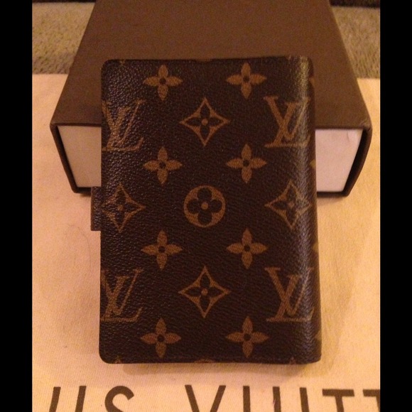 🌸Louis Vuitton Agenda🌸✋SOLD! - Picture 3 of 4