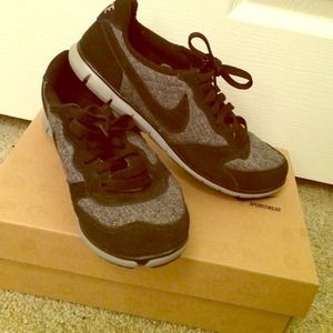 Nike eclipse