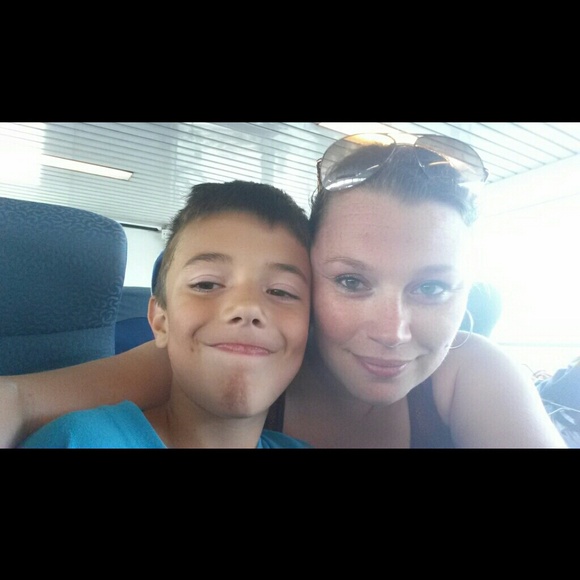 Meet your seller 💕