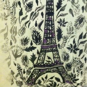 Paris design Aeropostale tee