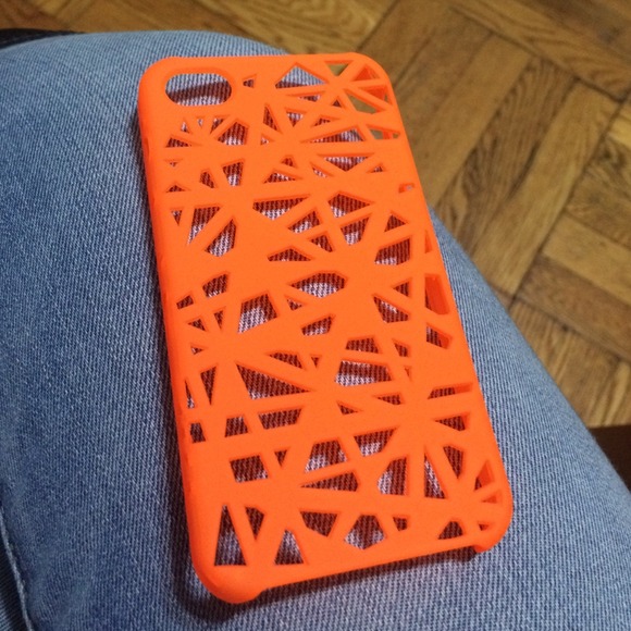 Eight Iphone 4/4S Cases ON HOLD - Picture 3 of 4