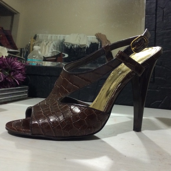 Brown BCBG heels