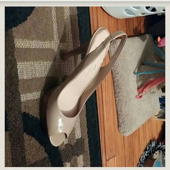 Jessica Simpson heels nude