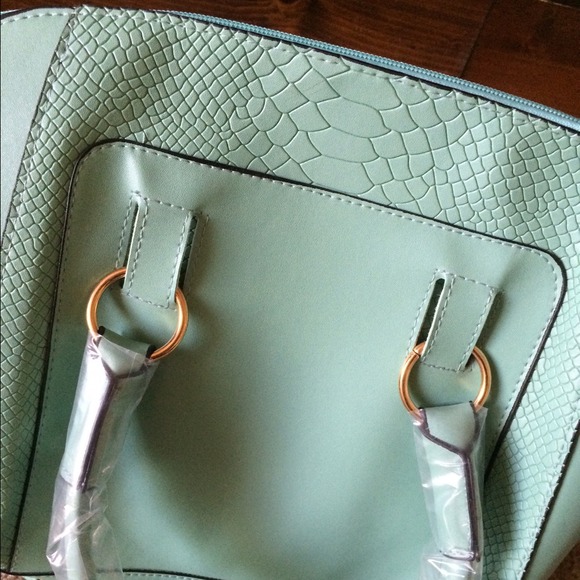 ❗️sold❗️Green handbag, purse cross body - Picture 3 of 4