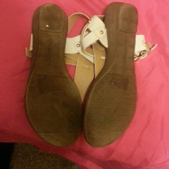 Sandals - Picture 4 of 4