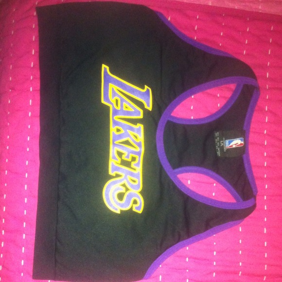Black sports bra with lakers logo on the front💛💜
