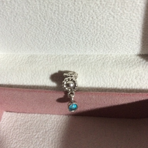 ️SOLD 🎉️PRICE REDUCE Authentic pandorablue dangle