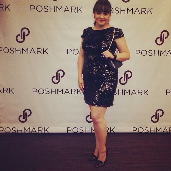 Banana Republic Dresses & Skirts - Black Sequin Cap Sleeve Dress