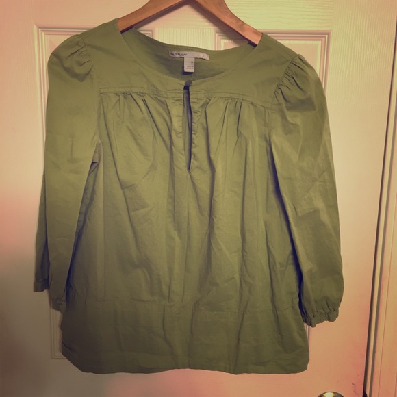 Lime green top!