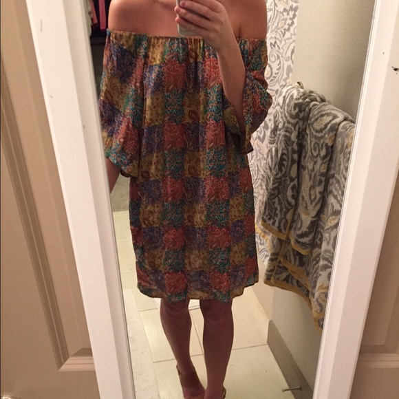 Off the shoulder tolani print dress